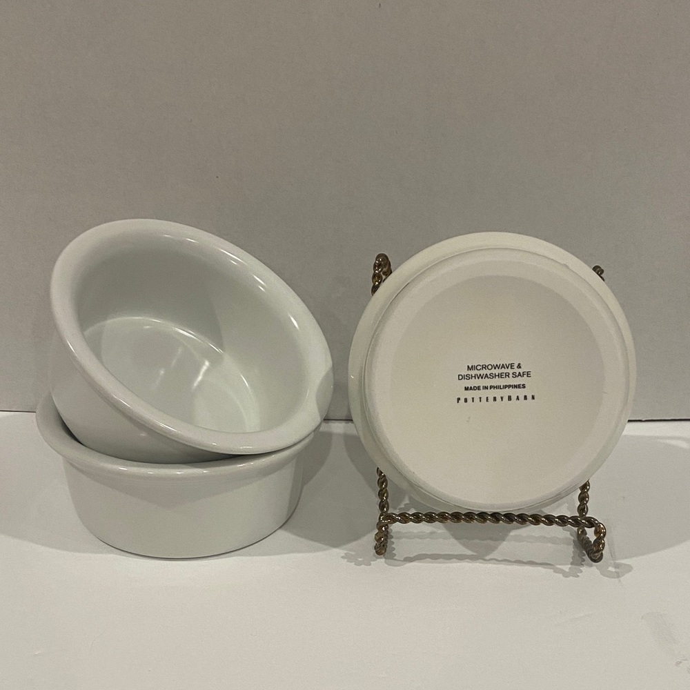 Set of 3 Retired Pottery Barn Stoneware Coupe/Snack/Dessert/ Mixing Bowls